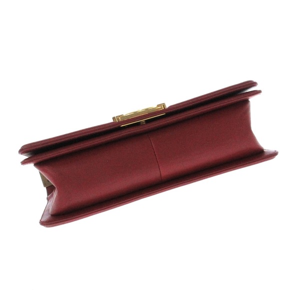 CHANEL Boy Shoulder Bag - Picture 3 of 13